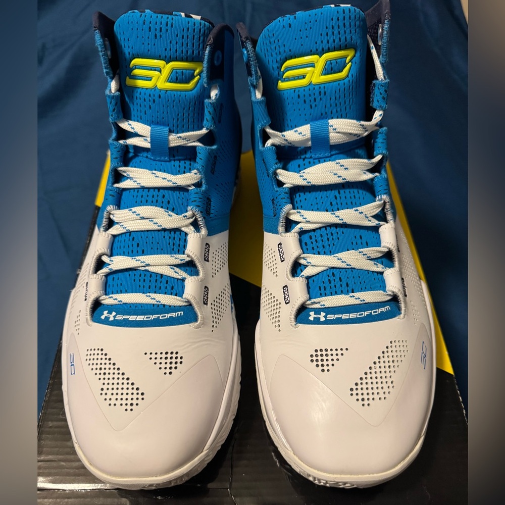 Under Armour Blue and White SpeedForm Shoes: Curry 2